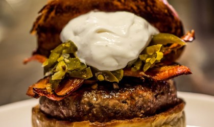 Guia do Hambúrguer: 5 casas que tratam seus burgers como verdadeiro churrasco