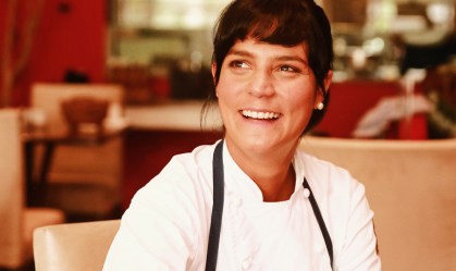 Brasileira Manu Buffara é eleita a melhor chef mulher da América Latina em 2022