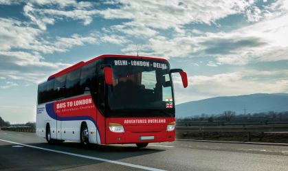 'Bus to London': uma viagem de ônibus de Nova Déli a Londres em 70 dias