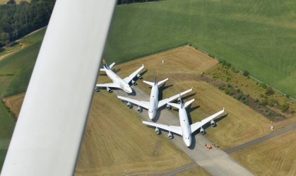 Seis 747s pousaram em um aeroporto holandês e ficaram presos lá por meses