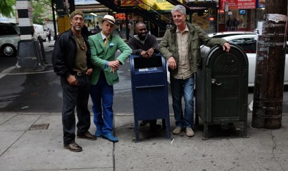 Anthony Bourdain mostra a diversa gastronomia do condado do Bronx