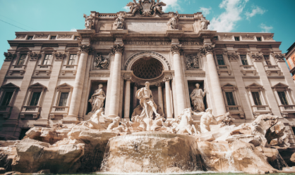 Explorando a vida noturna LGBTQIA+ em Roma