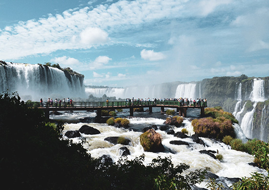 Cataratas do Iguaçu no Parque Nacional / CNN