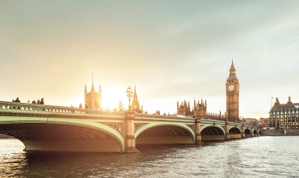 Filmes e séries para entender a família real britânica