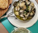 Baru Marisqueria celebra 7 anos com homenagem às mulheres da gastronomia