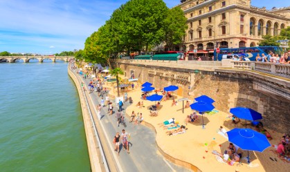 Turistas vacinados dos Estados Unidos poderão aproveitar o verão na Europa