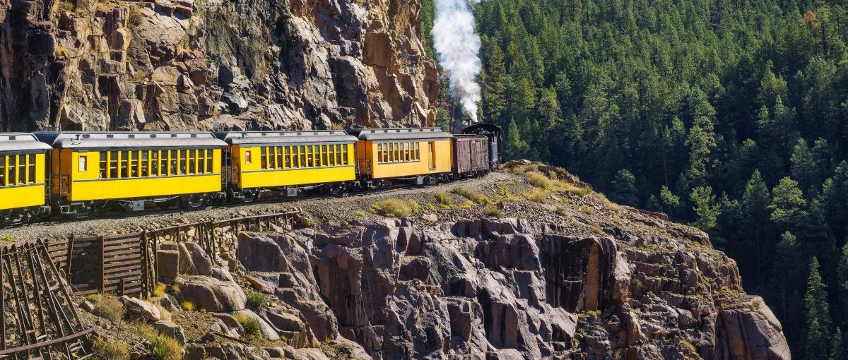 Trem turístico no trajeto entre as cidades de Durango e Silverton, nos Estados Unidos