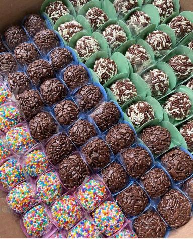 Em uma charmosa casa no bairro de Higienópolis, a We Lov Cakes tem diversas opções de sabores de brigadeiros • Reprodução Instagram