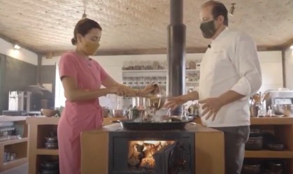 Aprenda a preparar a Paella vegetariana típica da Comuna do Ibitipoca