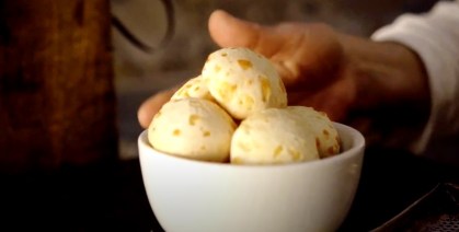 pão de queijo