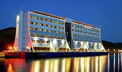A história do primeiro hotel flutuante do mundo, que uniu as duas Coreias