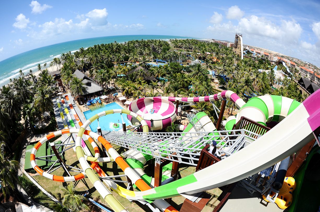Beach Park é complexo com parque aquático no município de Aquiraz, no Ceará • Divulgação