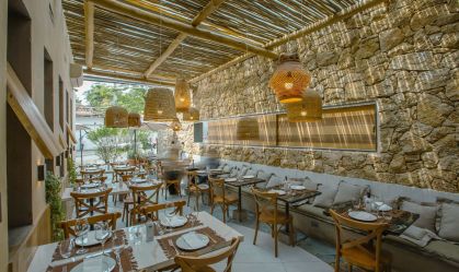 Reduto de casas badaladas em SP, rua Amauri ganha novo restaurante mediterrâneo