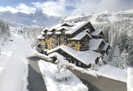 Luxo na neve: conheça o hotel que os milionários brasileiros adoram em Courchevel