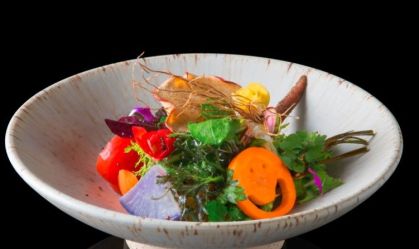 Conheça o Den, o melhor restaurante da Ásia em 2022 pela World's 50 Best
