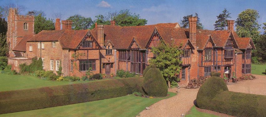 Dorney Court é uma estalagem da era Tudor a cerca de 50 km de Londres / Maxwell Hamilton