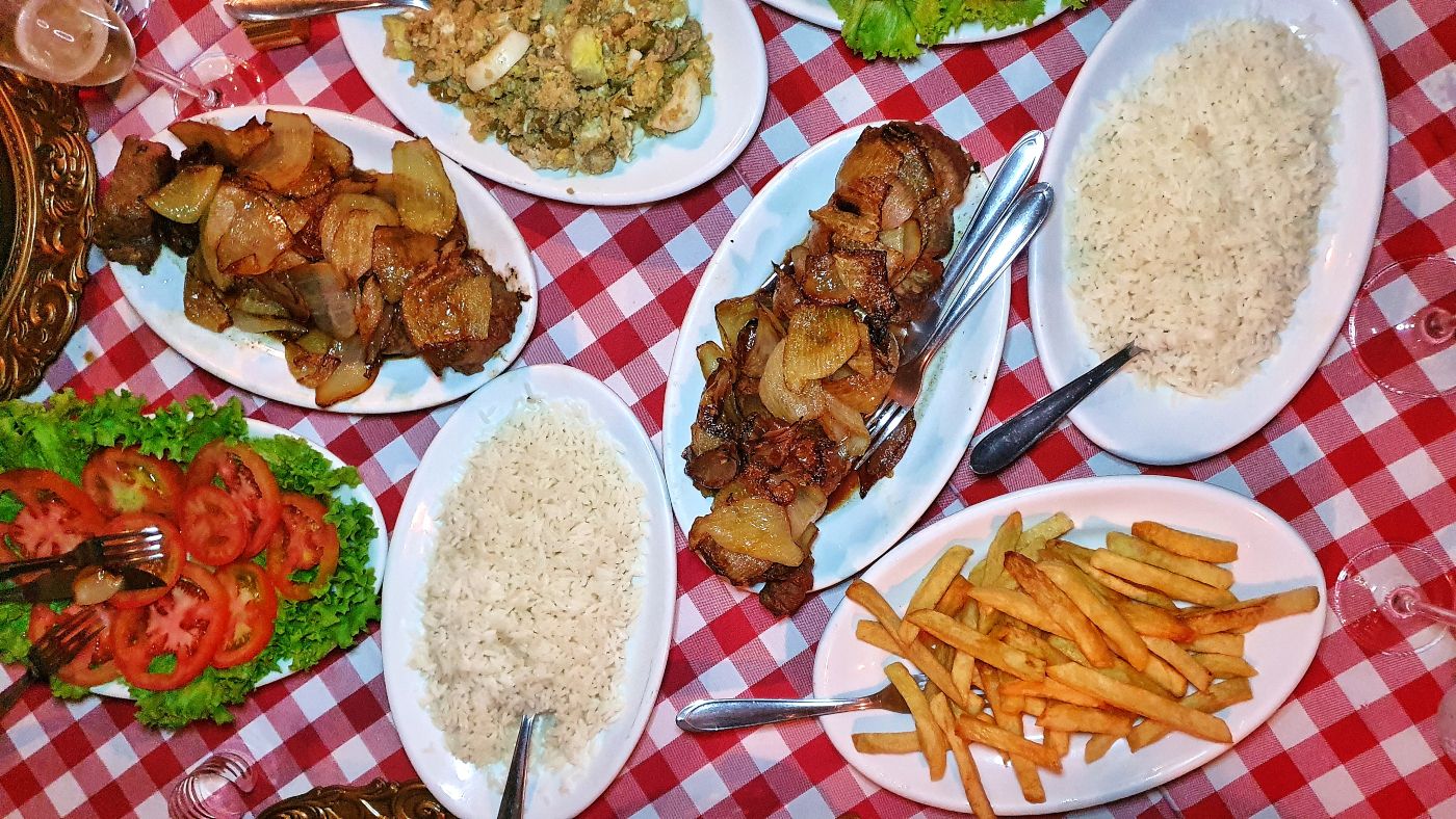 Gastronomia no Centro de Curitiba: 24 restaurantes históricos e novos imperdíveis