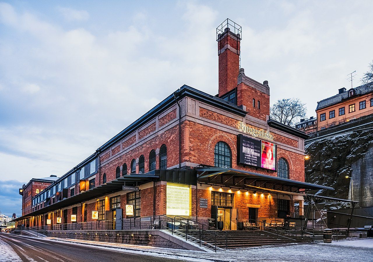 Museu Fotografiska é dedicado à fotografia contemporânea • Julian Herzog
