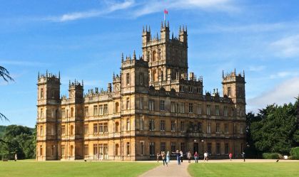 Os cenários de Downton Abbey: do interior da Inglaterra à costa francesa