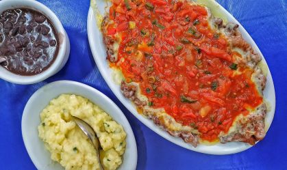 3 restaurantes clássicos de Curitiba que todo mundo precisa conhecer