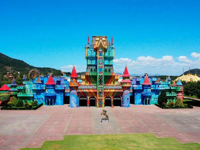Beto Carrero World, em SC, também é o maior parque temático da América Latina / Divulgação