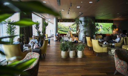 Por dentro dos luxuosos lounges vips dos principais aeroportos do mundo