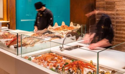 Endereço histórico de Ipanema, Satyricon estreia um oyster bar