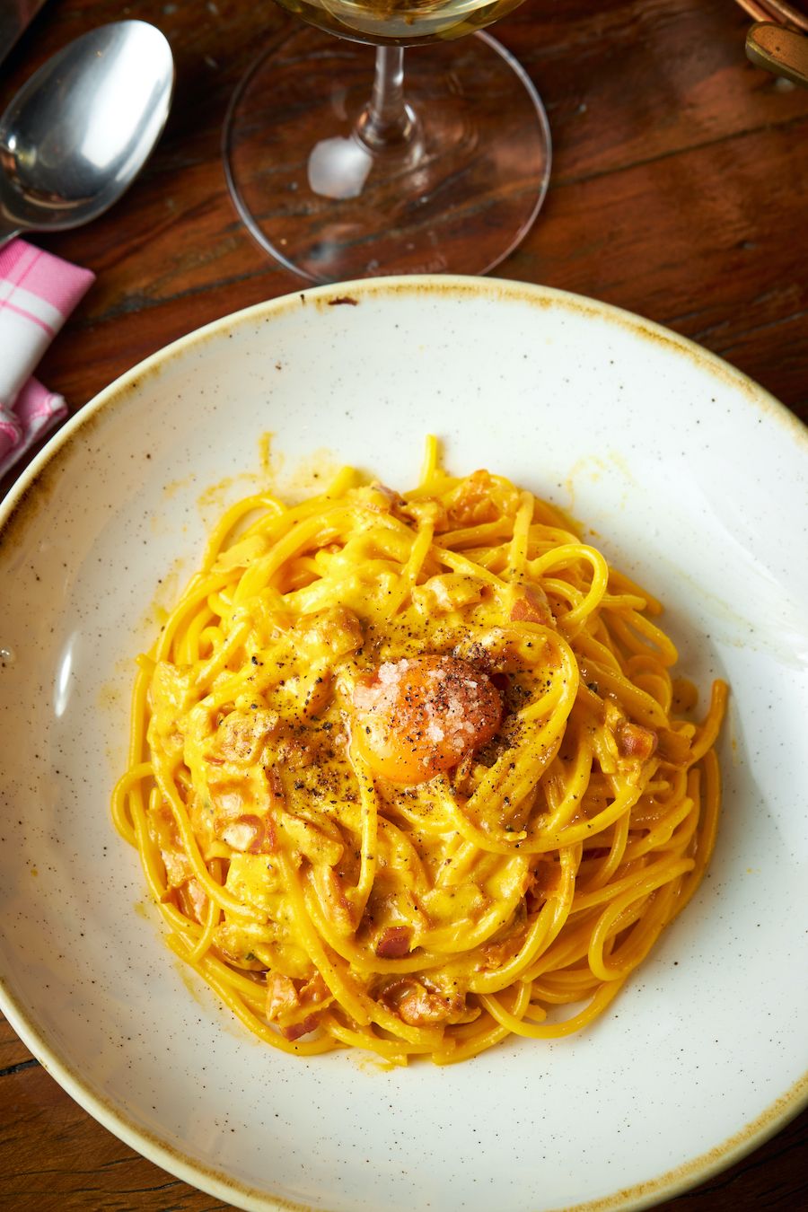 Carbonara do Nonna Rosa, o prato mais pedido da casa • Divulgação