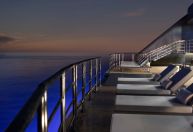 Ritz-Carlton lança cruzeiro em superiate de luxo com suítes de até 330 m²
