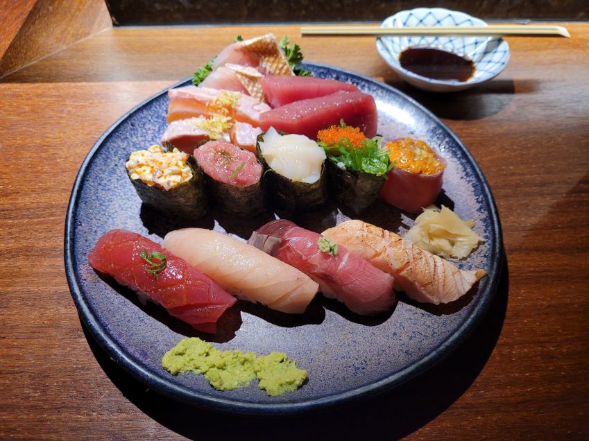 Haru Sushi trabalha com omakase, ou seja, refeições com base nas escolhas do chef / Fabio Wright
