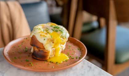 Panifício Luce inaugura nos Jardins com menu que vai do brunch até o jantar