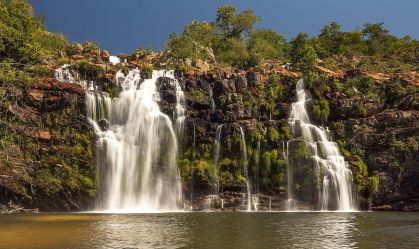 Conheça parques com cachoeiras em São Paulo, Minas Gerais, Goiás e no Rio