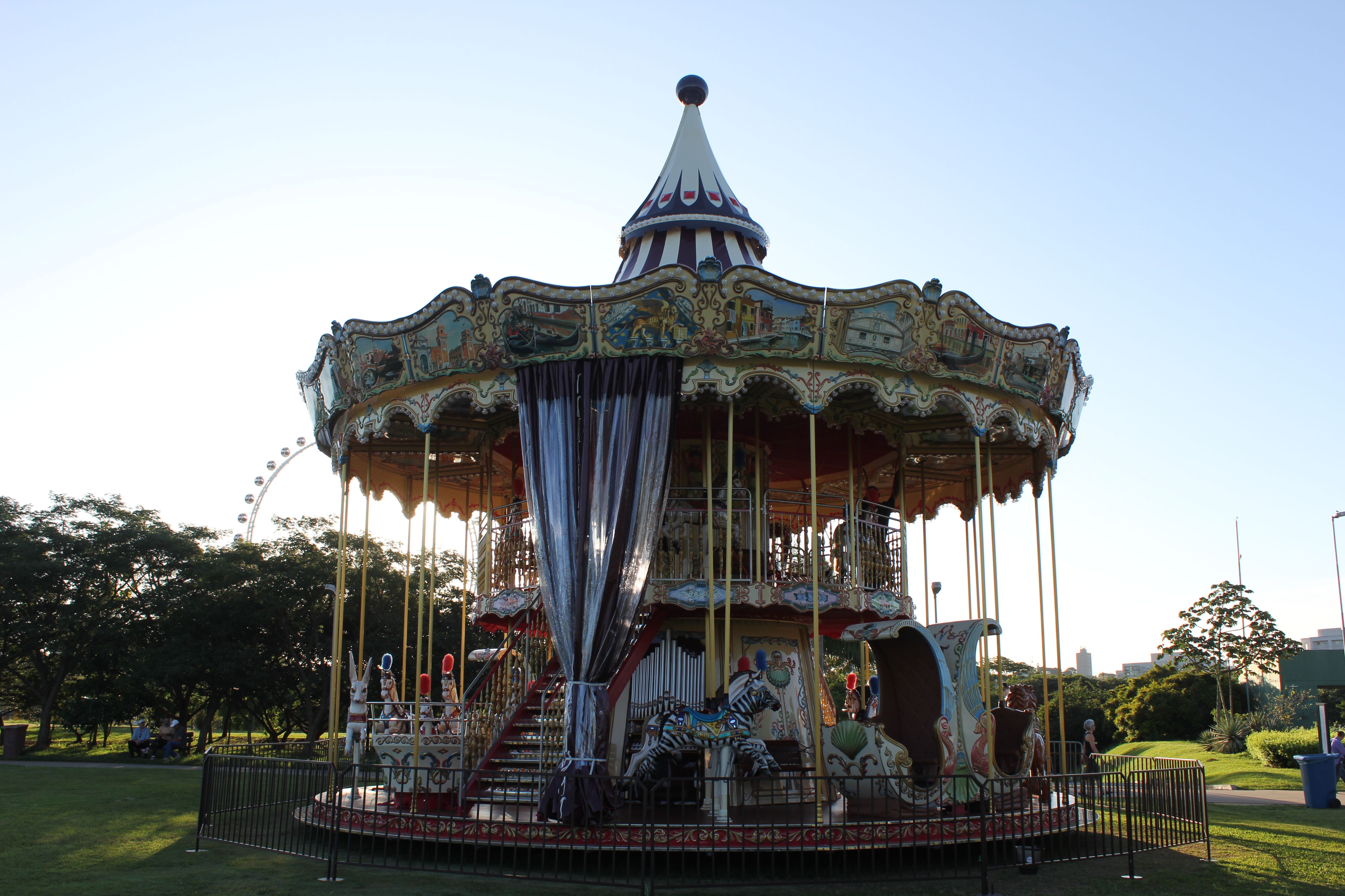 Carrossel parisiense