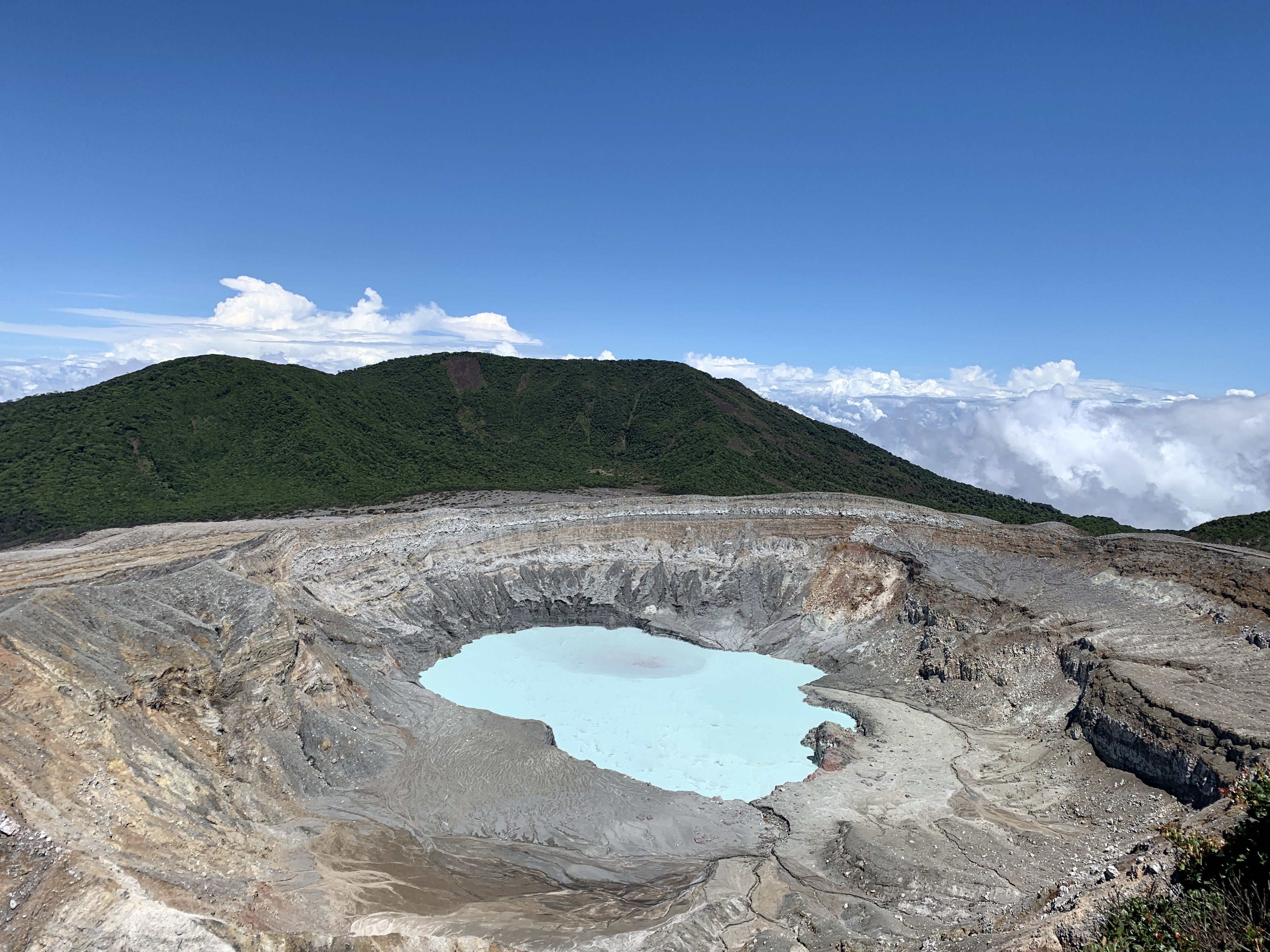 Vulcao poás costa rica