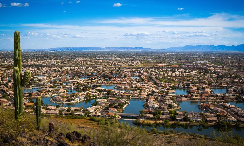 Glendale vista de cima; cidade é lar de mais de 248 mil habitantes / Divulgação/Visit Glendale