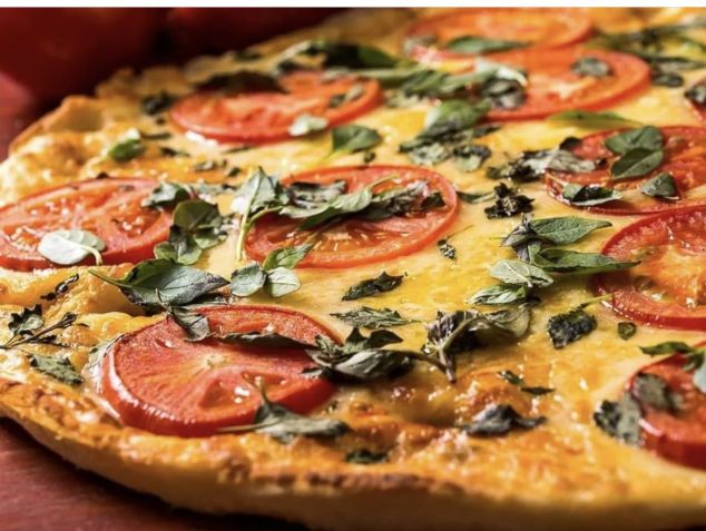 Pizzaria Guanabara é um dos maiores clássicos da madrugada carioca e está no Leblon desde 1964 • Reprodução Instagram