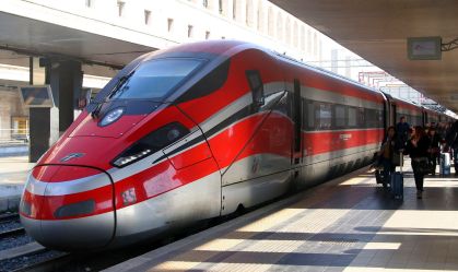 Itália: trem de alta velocidade passa a ligar Roma e Milão em menos de 3 horas