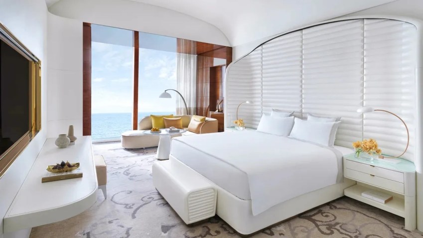 Os hóspedes do Fairmont podem escolher entre vistas do horizonte de Doha ou do Golfo Pérsico / Paul Thuysbaert