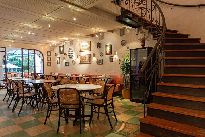 Ambiente interno do Babbo Osteria / Rodrigo Azevedo