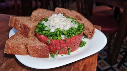 Carne de Onça do Cartolas Sports Bar, no bairro de Batel, em Curitiba