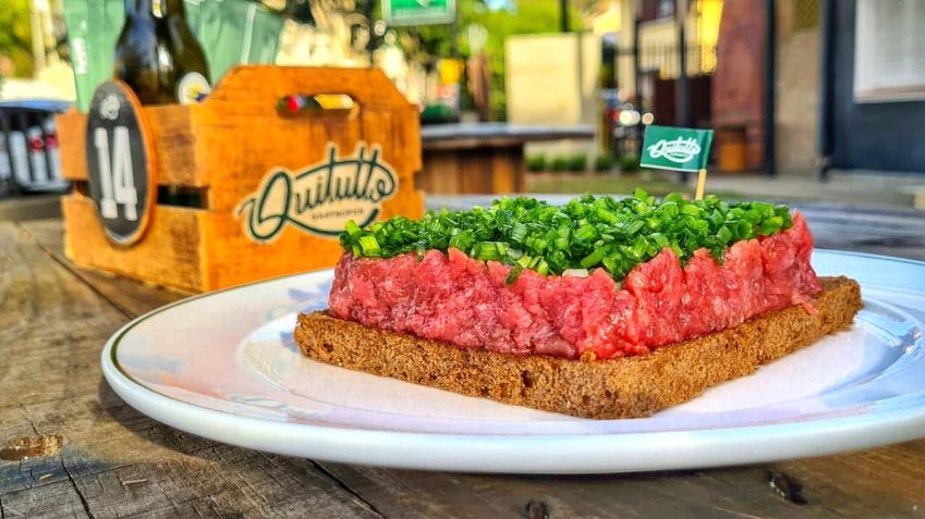 Carne de onça do Quitutto GastroPub / Divulgação