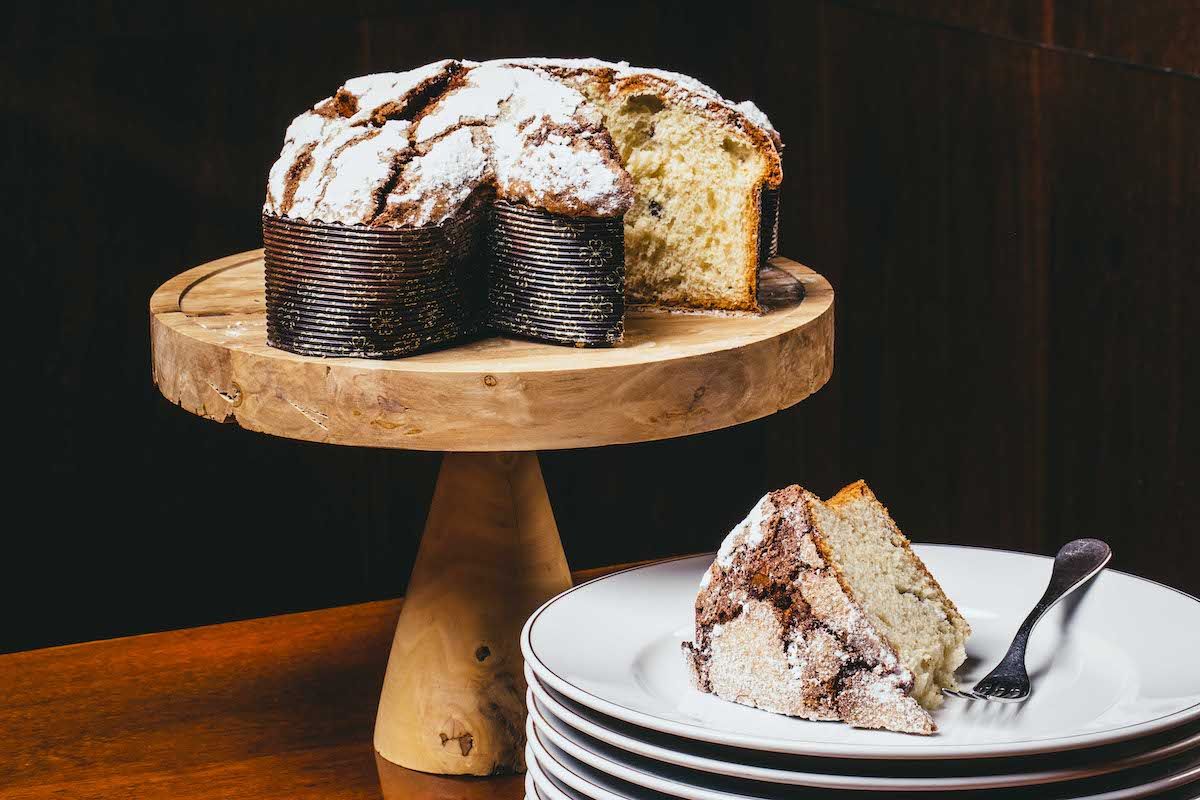 Empório Fasano oferece duas opções de colomba, uma com frutas cristalizadas e outra com gotas de chocolate / Divulgação