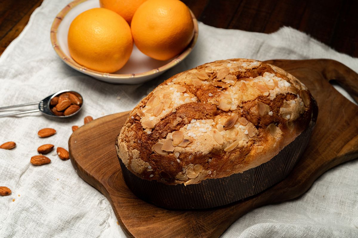 Colomba de marzipã com laranja da Filone / Ramon Henud