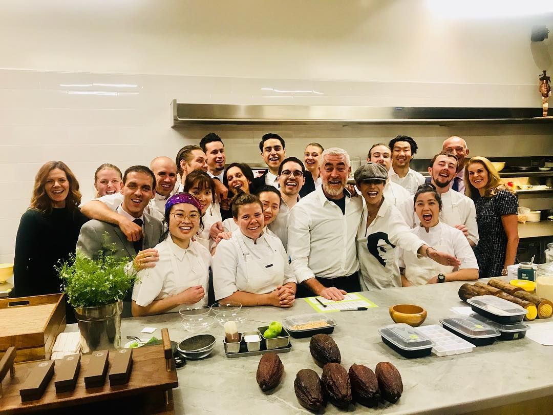 Alex Atala junto de Dominique Crenn e equipe em jantar no Atelier Crenn em 2018 / Reprodução/Instagram
