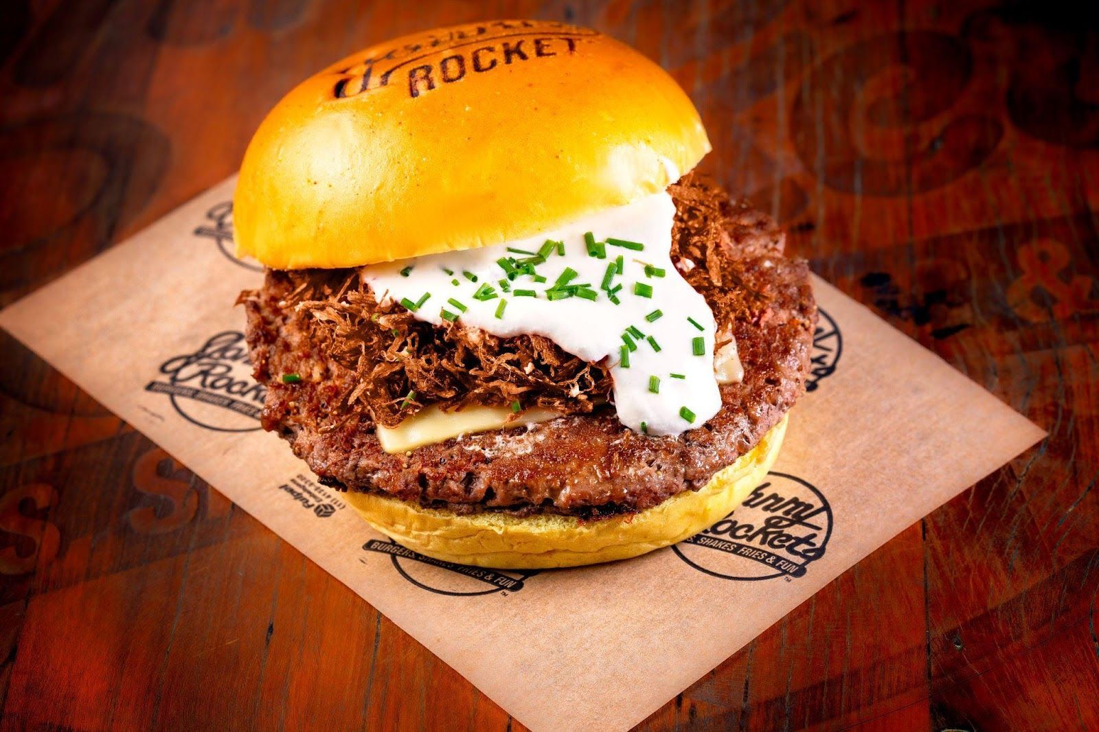 Lanche da rede Jhonny Rockets; unidade da Vila Madalena participa do Burger Gourmet / Divulgação