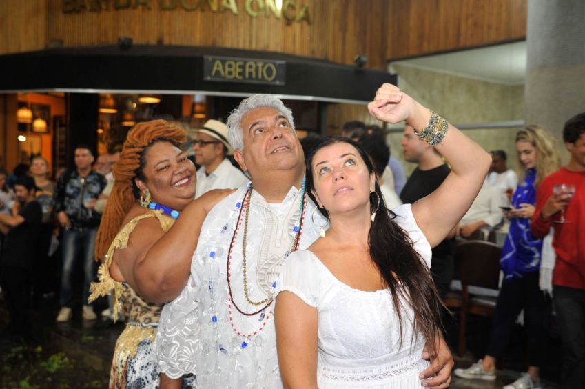 Janaína Torres Rueda, Carlos Ribeiro e Dona Carmem Virgínia são os idealizadores de "Águas de Janaína"; foto do evento de 2020 / Rogerio Gomes