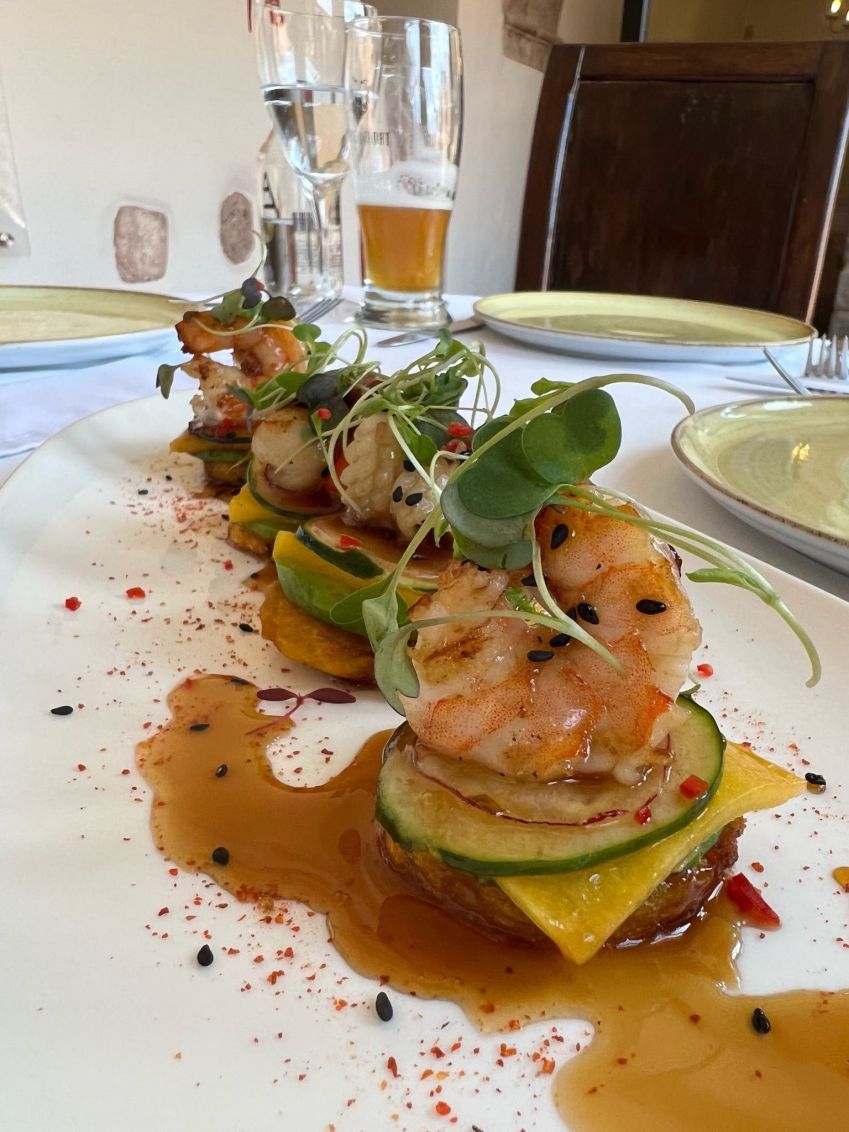 Limo oferece uma cozinha nikkei em plena Plaza de Armas / CNN Viagem & Gastronomia