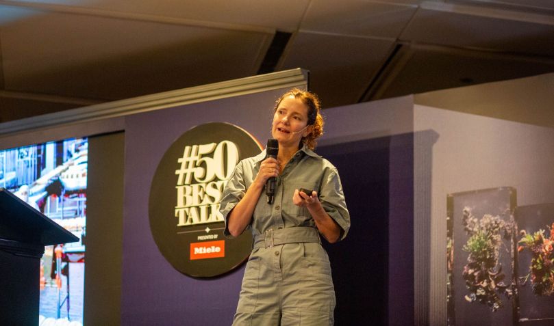 Elena Reygadas em palestra durante a premiação Latin America's 50 Best Restaurants de 2019 / Divulgação