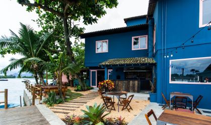 Ocyá, no Rio, convida Rubens Catarina, Luana Sabino e Eduardo Ortiz para um jantar a oito mãos no projeto "Chef a Bordo"