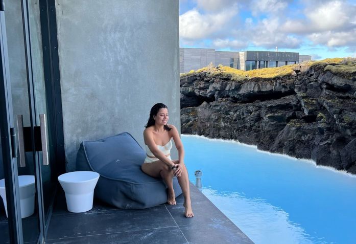 The Retreat fica dentro do Blue Lagoon e tem lagoa privativa com águas geotérmicas / CNN Viagem & Gastronomia